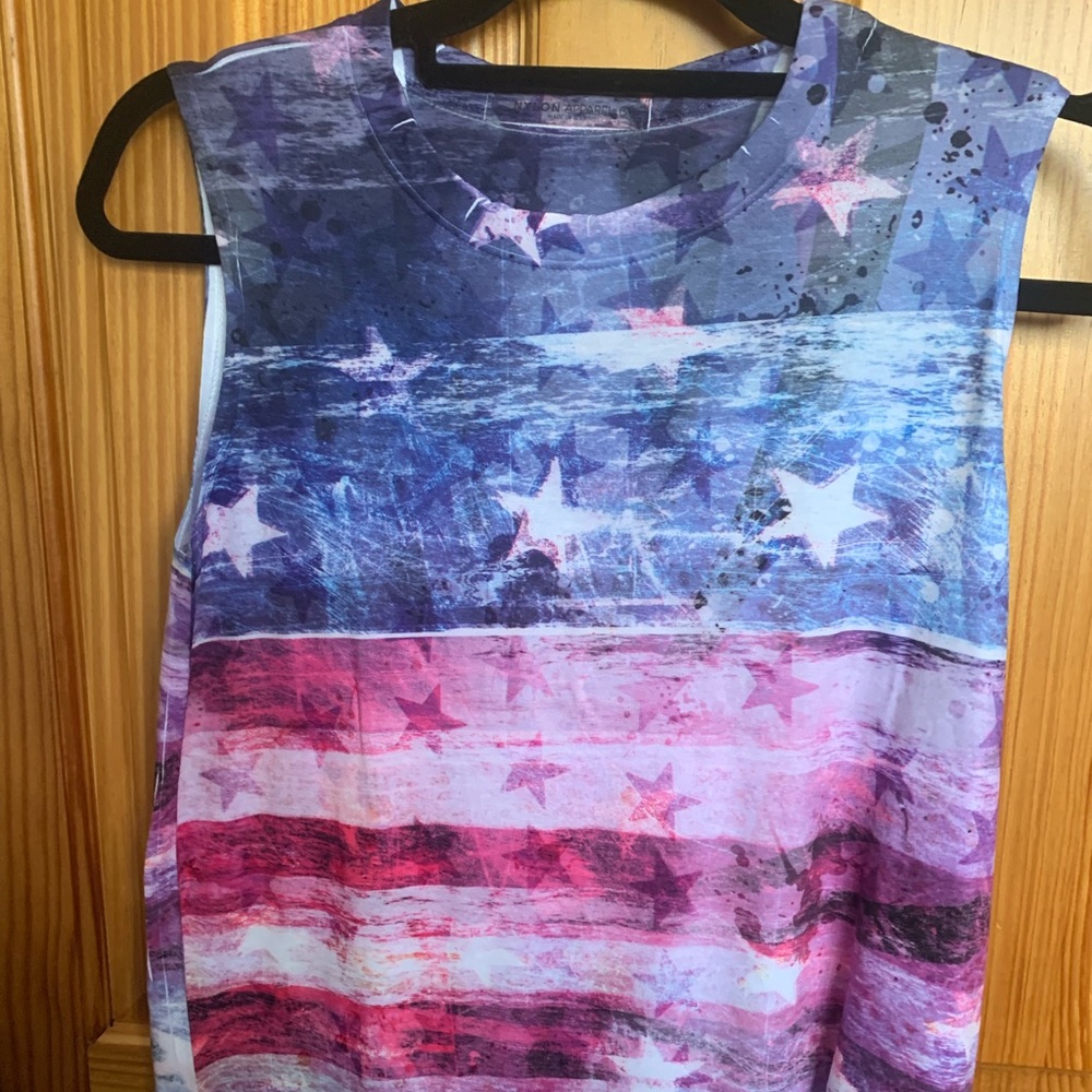 BRAND NEW American flag tank 🇺🇸